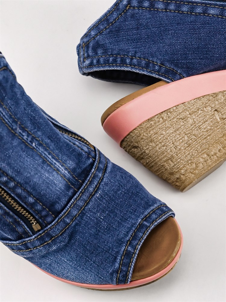 Босоножки женские