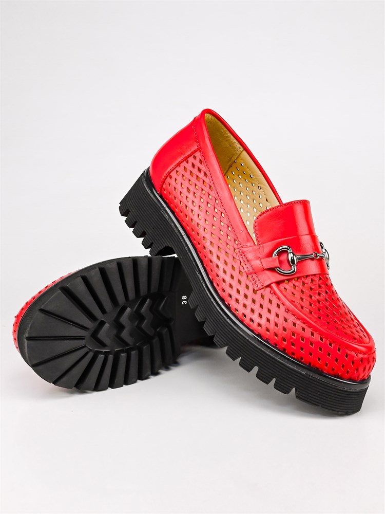 Лоферы женские летние