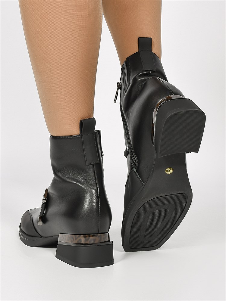 Ботинки женские