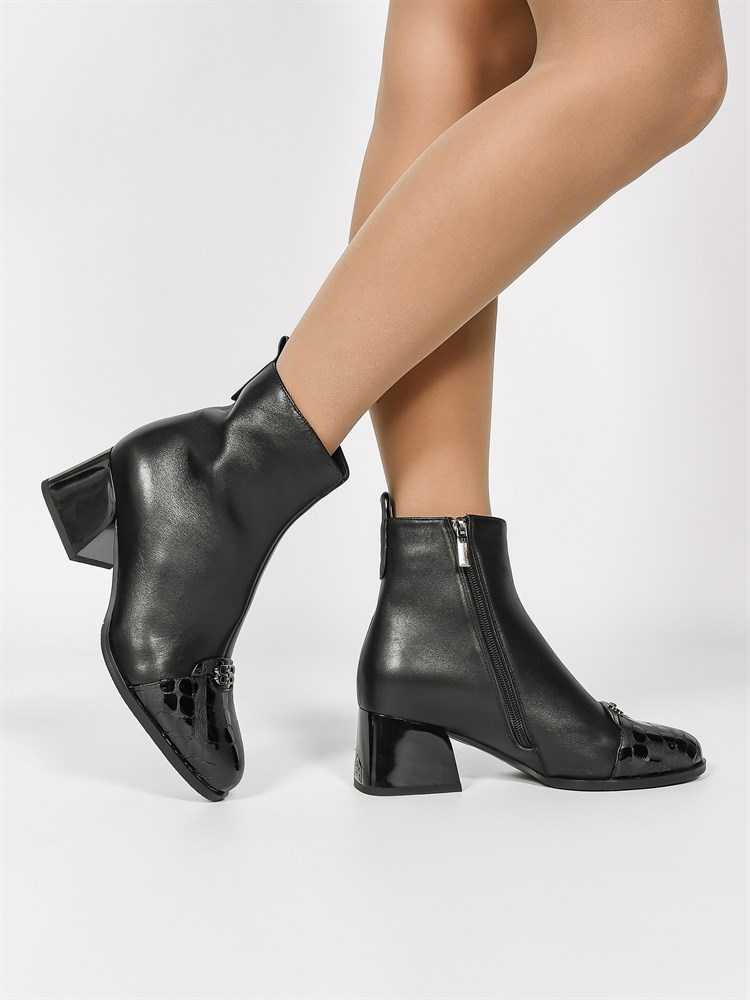 Ботинки женские