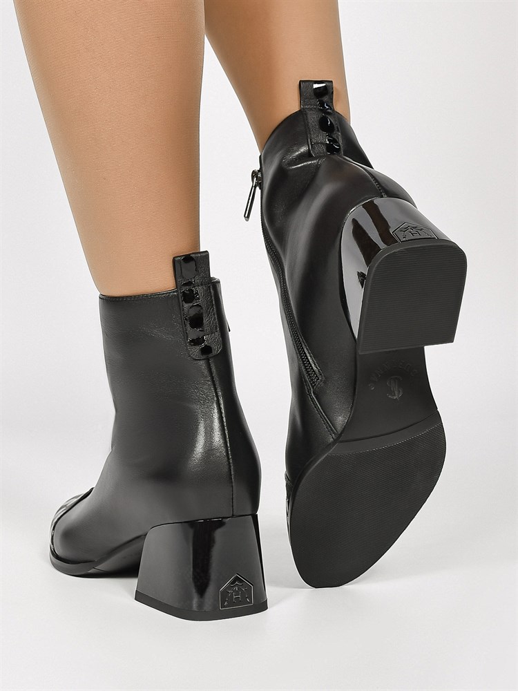 Ботинки женские