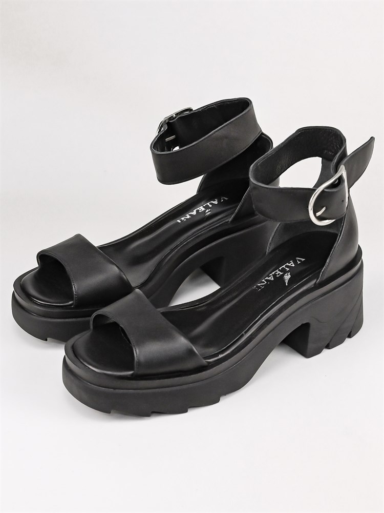 Босоножки женские