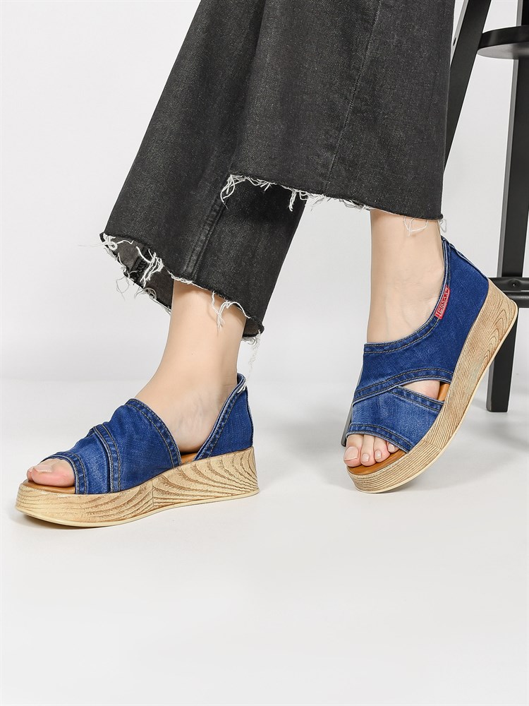 Босоножки женские