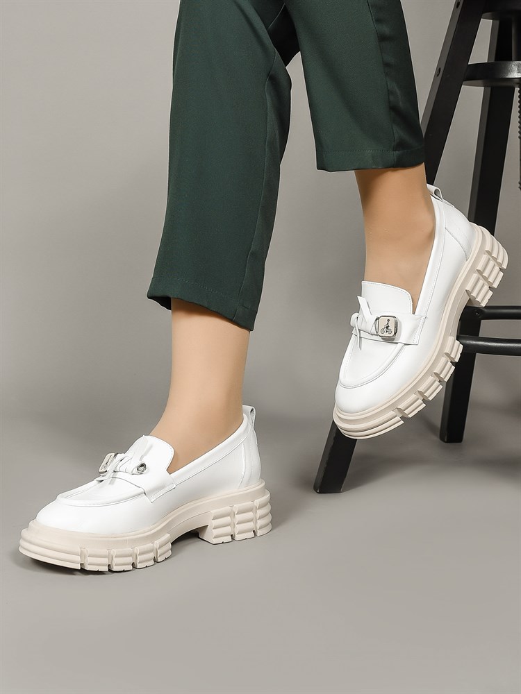 Лоферы женские натуральная кожа белые 807-17 Beyaz