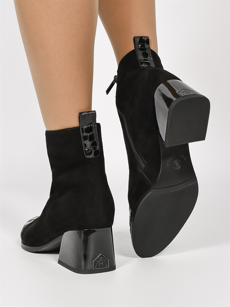 Ботинки женские