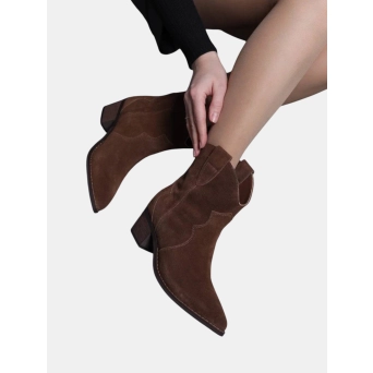 Полусапоги казаки замшевые коричневые 3275 Полусапоги казаки замшевые коричневые 3275