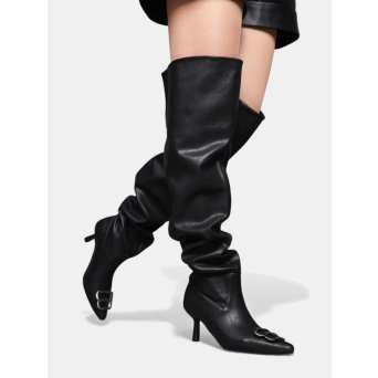 Сапоги ботфорты демисезонные на шпильке черные 3353