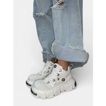 Ботинки демисезонные BALENCIAGA кожа белые 3423