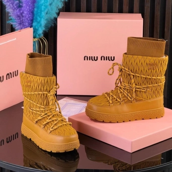 Дутики женские MIU MIU зимние кожаные коричневые UB2746