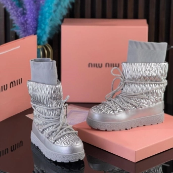 Дутики женские MIU MIU зимние кожаные серебристые UB2747