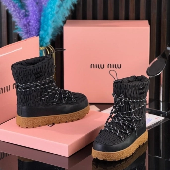 Дутики женские MIU MIU зимние кожаные черные UB2753