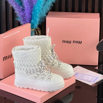 Дутики женские MIU MIU зимние кожаные белые UB2756