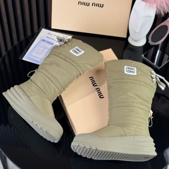 Дутики женские UGG зимние текстильные зеленые 36-40 BU2802