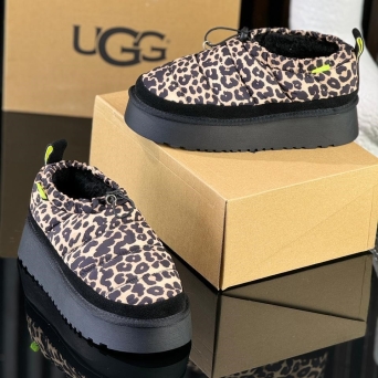 Дутики женские короткие UGG зимние текстильные леопардовые 36-40 BU2820