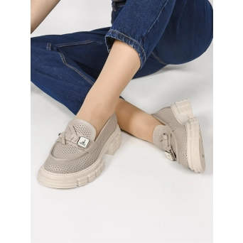 Лоферы женские натуральная кожа бежевые 011-811 Vizon