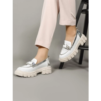 Лоферы женские натуральная кожа белые 011-811-05-708