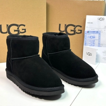 Угги мужские зимние UGG натуральная замша черные PR3050