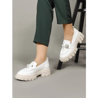 Лоферы женские натуральная кожа белые 807-17 Beyaz Лоферы женские натуральная кожа белые 807-17 Beyaz